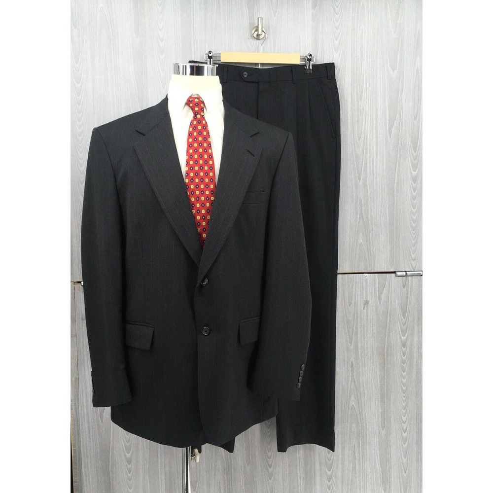 Stafford Men's 2 PC Pinstripe‎ Pant Suit Size B:44L P:34